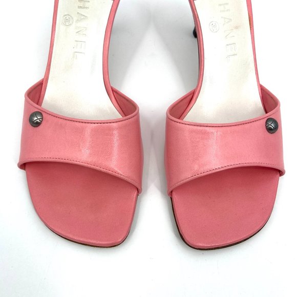 CHANEL Pink Y2K Square Toe Leather Slip On CC Logo Sandals Heels Size 7 - Picture 5 of 7